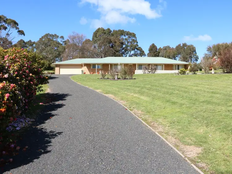 45 HILLCREST WAY, Korumburra VIC 3950
