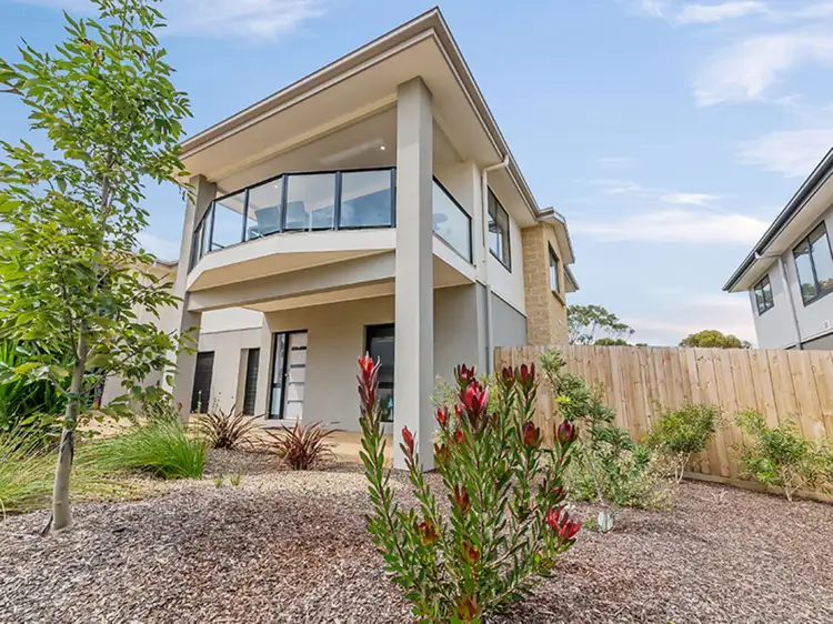 14 IBIS COURT, Cowes VIC 3922