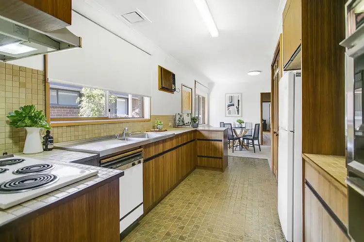 Fifth view of Homely house listing, 18 Scoble Street, Frankston South VIC 3199