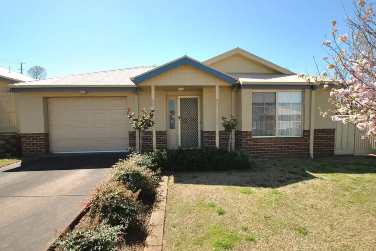 Main view of Homely unit listing, 24/17 MACDONALD STREET, Leongatha VIC 3953