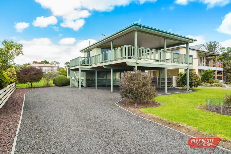 3 BEMBRIDGE CRESCENT, Ventnor VIC 3922