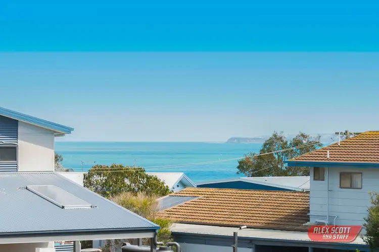 Second view of Homely house listing, 3 BEMBRIDGE CRESCENT, Ventnor VIC 3922