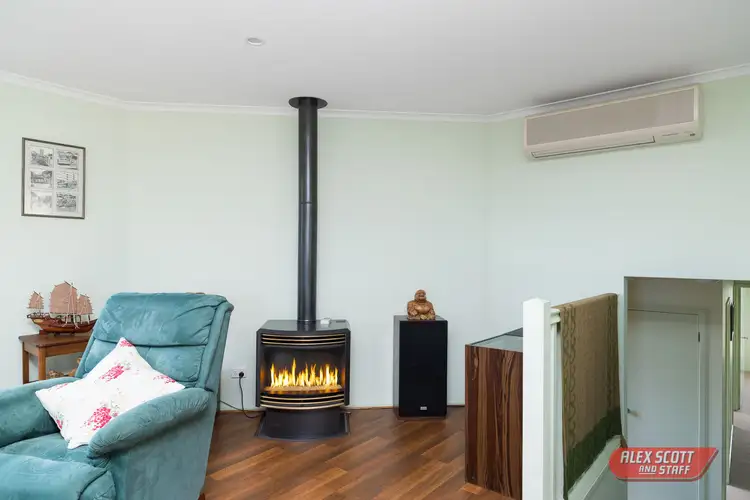 Fourth view of Homely house listing, 3 BEMBRIDGE CRESCENT, Ventnor VIC 3922