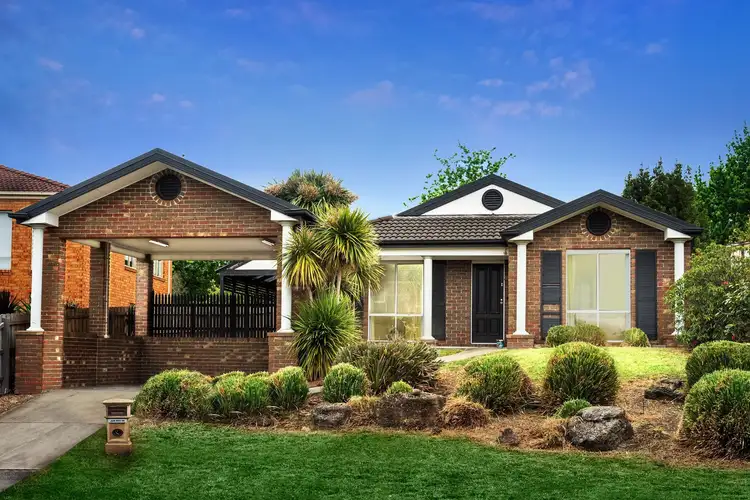 12 Oakleaf Place, Narre Warren South VIC 3805