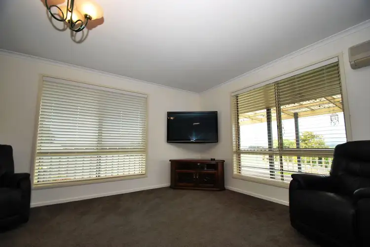 Sixth view of Homely house listing, 9 CALLAWAY CRESCENT, Leongatha VIC 3953