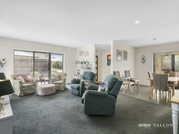 8/21 Central Avenue, Tyabb VIC 3913