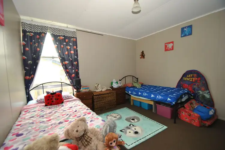 Sixth view of Homely house listing, 15 BYRNE STREET, Leongatha VIC 3953