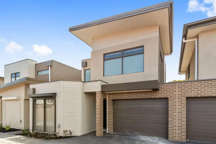 Second view of Homely unit listing, 2/27 McCormicks Road, Carrum Downs VIC 3201