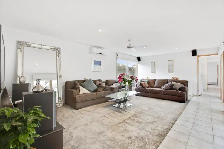 Fifth view of Homely house listing, 32 Rubida, Langwarrin VIC 3910