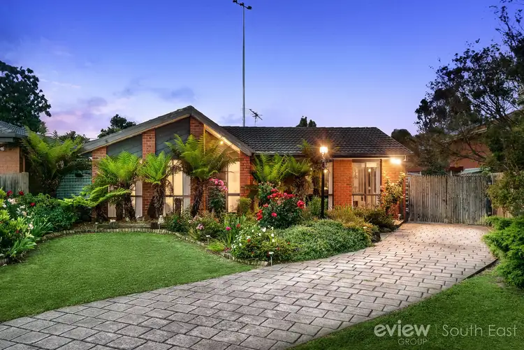 10 Heathcote Court, Endeavour Hills VIC 3802