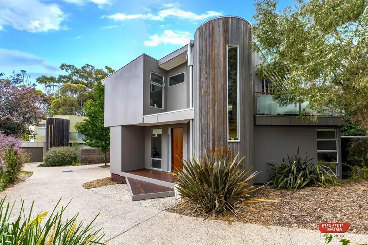 1/5 Toorak Road, Inverloch VIC 3996