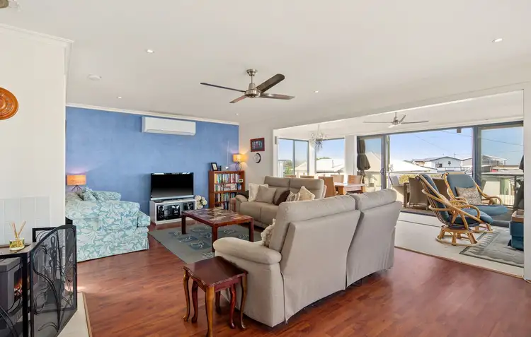 Fifth view of Homely house listing, 1/6 ELANE STREET, Sunderland Bay VIC 3922