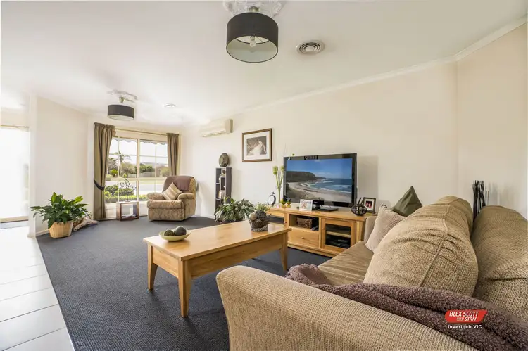 Second view of Homely house listing, 6 Heather Grove, Inverloch VIC 3996