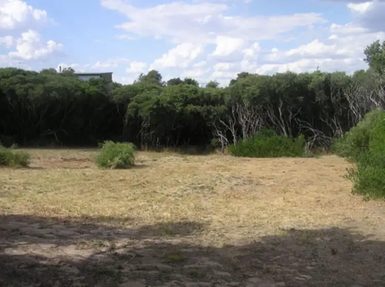 4 Redmond Court, Venus Bay VIC 3956