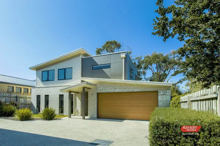 2/6 Russell Street, Inverloch VIC 3996