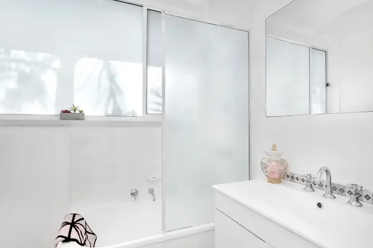 Fifth view of Homely unit listing, 4/2 Blacks Camp Road, Somerville VIC 3912