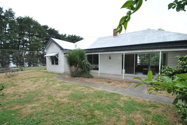 27 McINTOSHS ROAD, Strzelecki VIC 3950