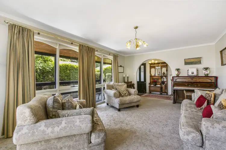 Second view of Homely house listing, 10 Bligh Court, Endeavour Hills VIC 3802