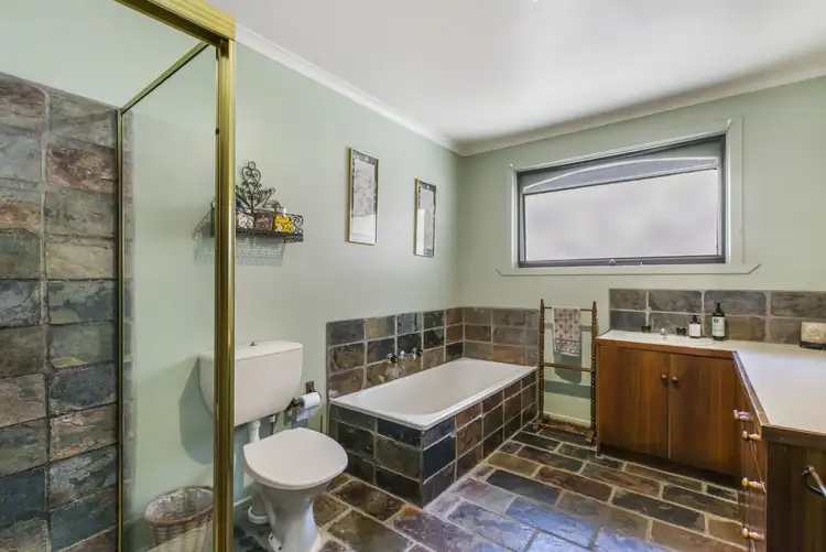 Sixth view of Homely house listing, 10 Bligh Court, Endeavour Hills VIC 3802