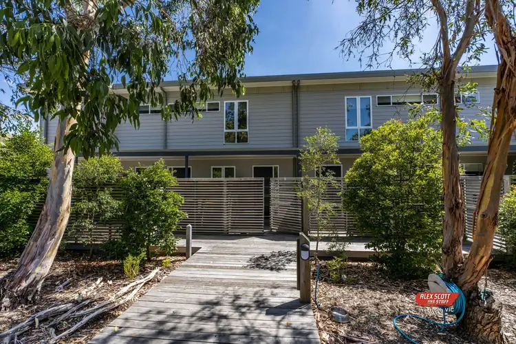 Main view of Homely apartment listing, 2/5 Lindsey Close, Inverloch VIC 3996