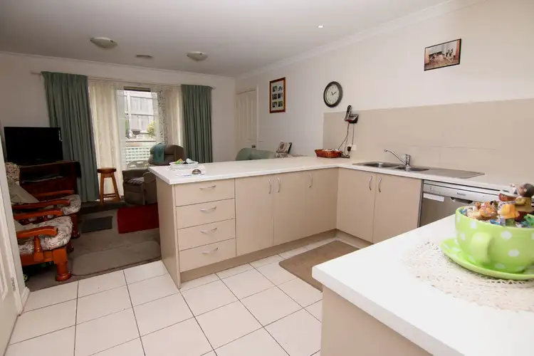 Seventh view of Homely unit listing, 6/31 JUMBUNNA ROAD, Korumburra VIC 3950