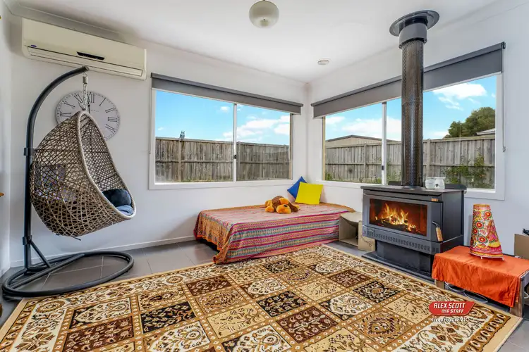 Second view of Homely house listing, 19 Queenscliff Drive, Inverloch VIC 3996
