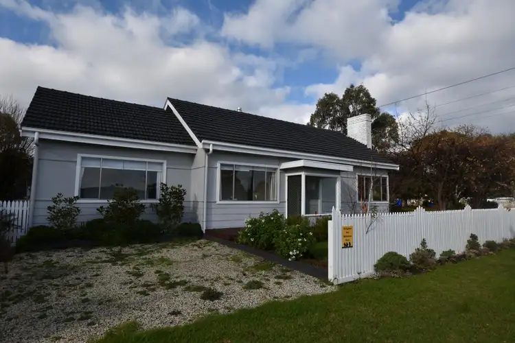 41 Dickson Street