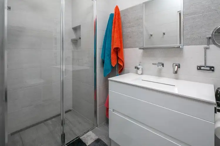 Fourth view of Homely apartment listing, 5/2 Thistle Grove, Highett VIC 3190