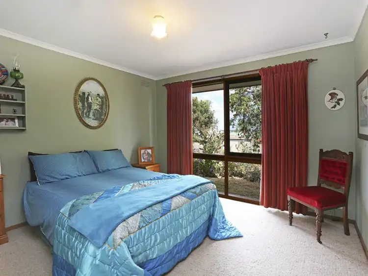 Sixth view of Homely house listing, 20 Tettenhall Ridge, Belmont VIC 3216