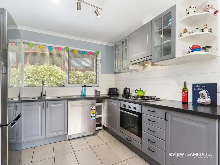Fifth view of Homely house listing, 14 Chatterley Court, Frankston VIC 3199