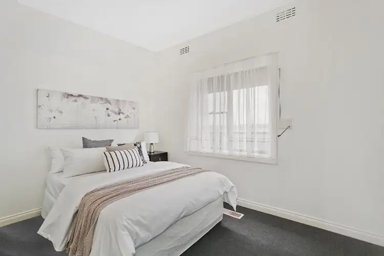 Sixth view of Homely unit listing, 1/8 Lake Avenue, Pascoe Vale VIC 3044