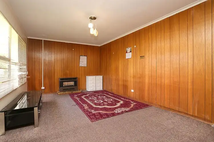 Second view of Homely house listing, 8 Keith Crescent, Broadmeadows VIC 3047