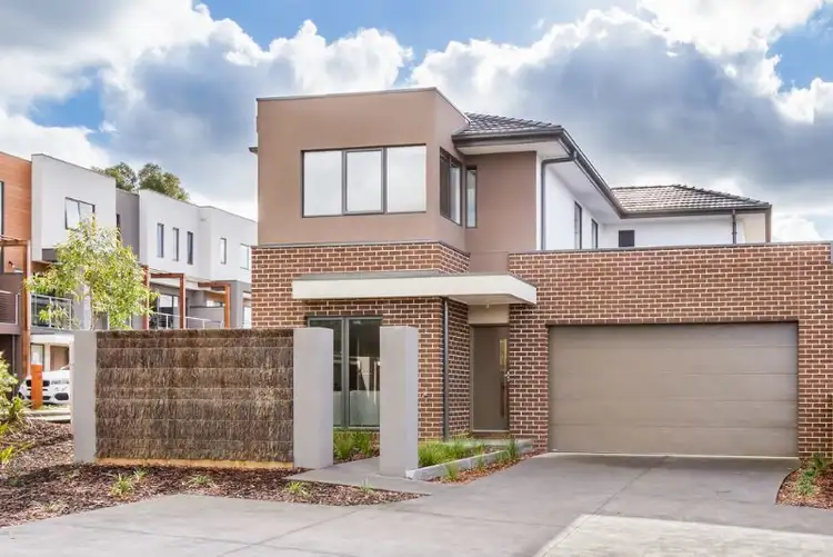 1/215 Normanby Road, Notting Hill VIC 3168