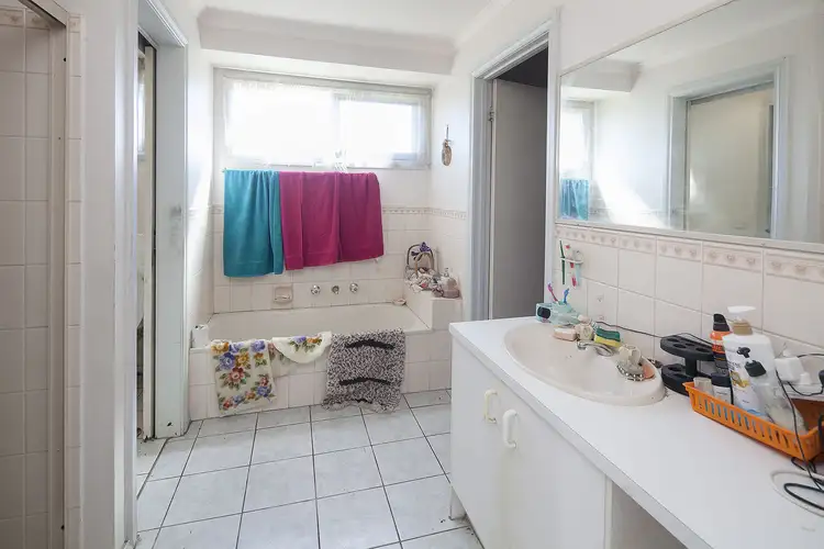 Fifth view of Homely house listing, 16 Lansell Drive, Cranbourne VIC 3977