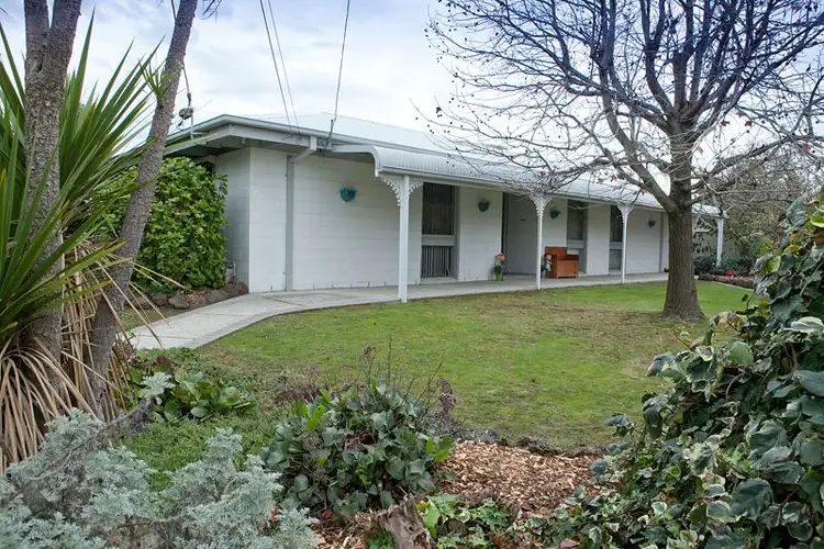 12 Howe Avenue, Dandenong North VIC 3175