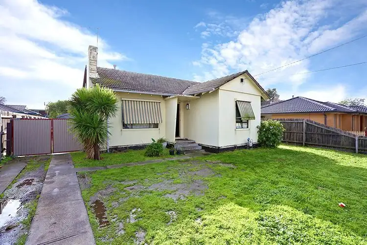 Main view of Homely house listing, 8 Ortolan Avenue, Broadmeadows VIC 3047