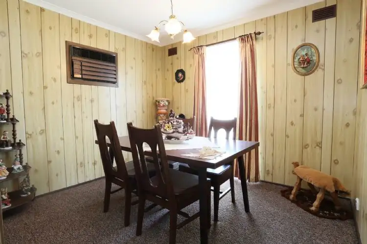 Sixth view of Homely house listing, 3 Ascot Court, St Albans VIC 3021