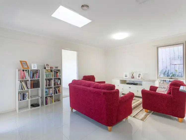 Sixth view of Homely house listing, 7 Dunmore Close, Langwarrin VIC 3910