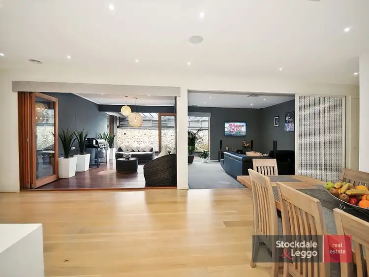 Second view of Homely house listing, 4 Phoenix Circuit, Wollert VIC 3750