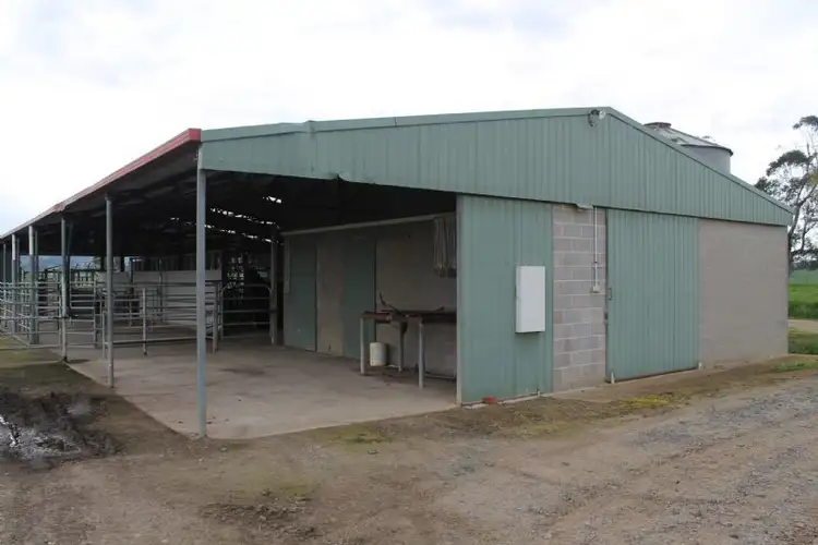 Second view of Homely rural property listing, 400 BULLSWAMP, Warragul VIC 3820