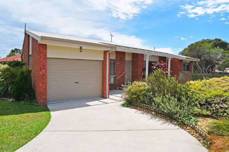 12 Leicester Sq, Inverloch VIC 3996