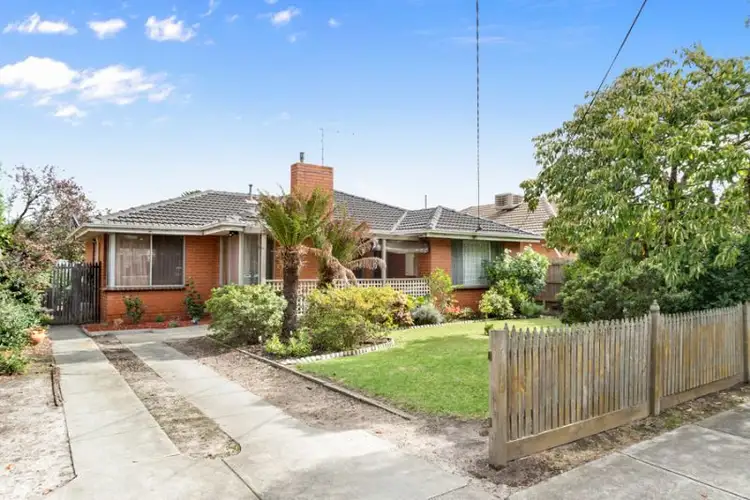 8 Keerok Avenue, Seaford VIC 3198