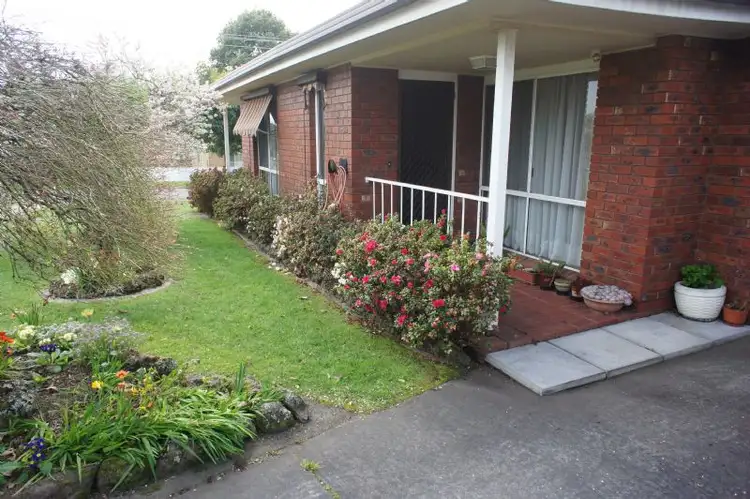 Second view of Homely unit listing, 1/18 Hopetoun Road, Drouin VIC 3818