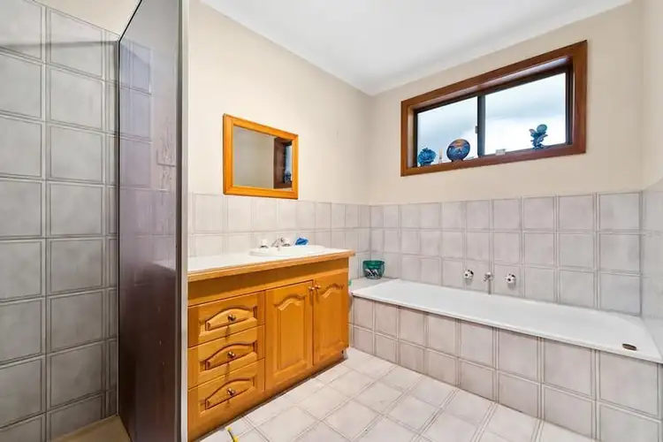 Seventh view of Homely house listing, 31 Meadow Glen Dr, Epping VIC 3076