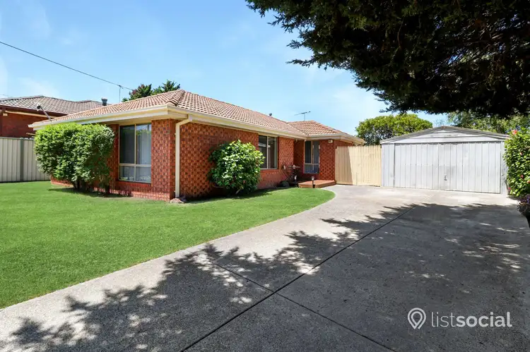9 Garvoc Court, Meadow Heights VIC 3048