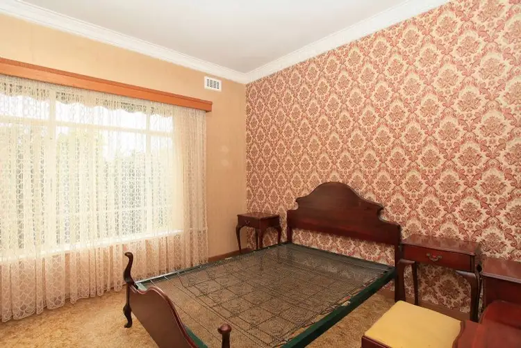 Seventh view of Homely house listing, 4 Scott Avenue, St Albans VIC 3021