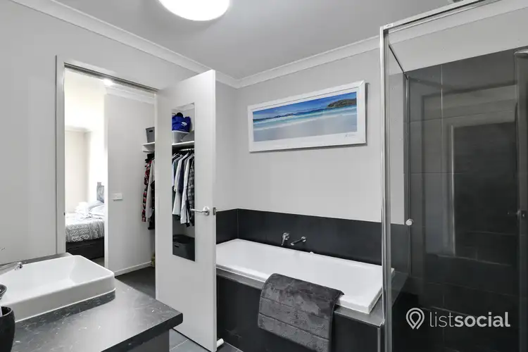 Sixth view of Homely house listing, 22 Forton Cres, Cranbourne West VIC 3977