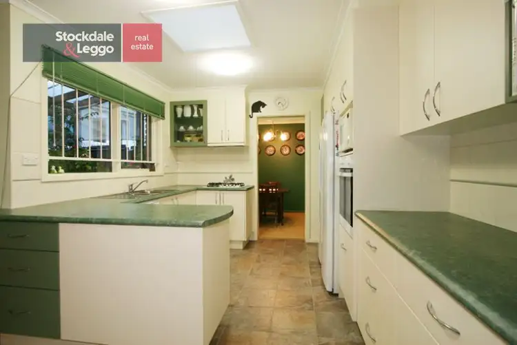 Fifth view of Homely house listing, 8 Frederick Street, Croydon VIC 3136