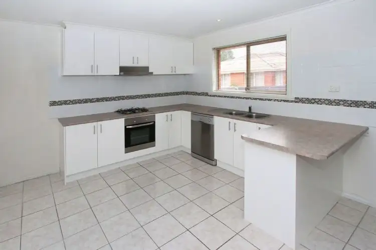 Seventh view of Homely unit listing, 1/33 Purinuan Road, Reservoir VIC 3073
