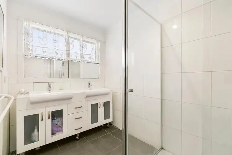 Fifth view of Homely house listing, 19 Barragowa Drive, Rosebud West VIC 3940